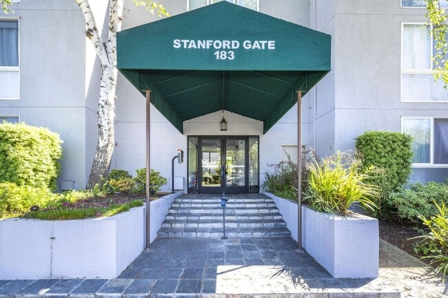 property at 183 Del Medio Ave