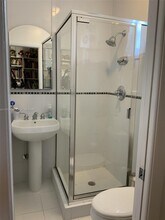 5780 SW 59th Pl in South Miami, FL - Building Photo - Building Photo