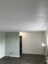 10411 Aqua Way S in Seattle, WA - Building Photo - Building Photo