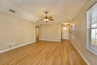 8900 Winter Ct in Mobile, AL - Foto de edificio - Building Photo