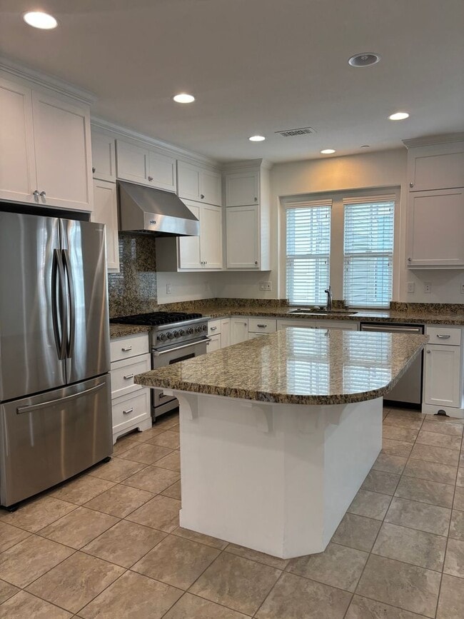 property at 392 Farley Common