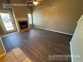 1712 N Chestnut Ave in Fayetteville, AR - Building Photo - Building Photo