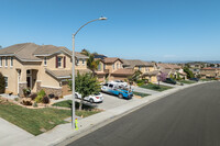 Country Roads in Murrieta, CA - Foto de edificio - Building Photo