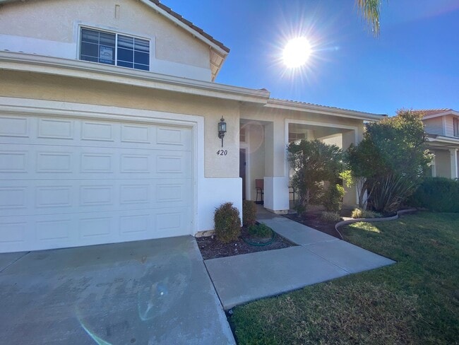 420 Primrose Way in Oceanside, CA - Building Photo - Building Photo