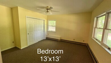 11 Richard Dr in Mahopac, NY - Building Photo - Building Photo