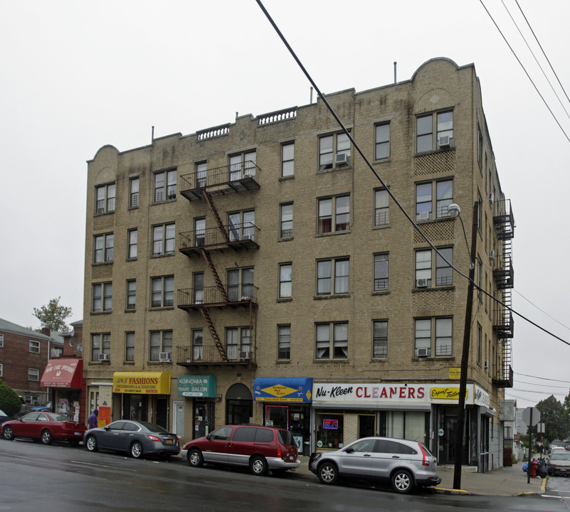 739-747 Nereid Ave in Bronx, NY - Foto de edificio