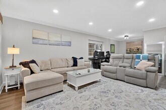 159 Drummers Ln, Unit 159 Drummers Lane in Wayne, PA - Foto de edificio - Building Photo