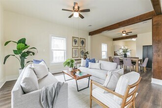 3013 Avenue M in Galveston, TX - Building Photo - Building Photo