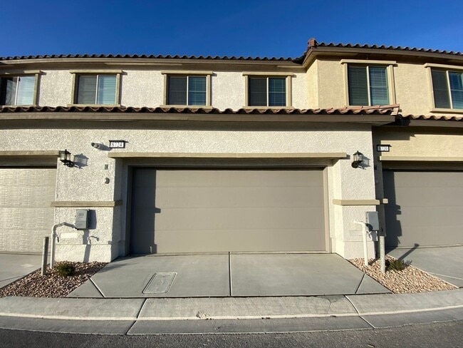8724 Giant Causeway Ave in Las Vegas, NV - Building Photo - Building Photo