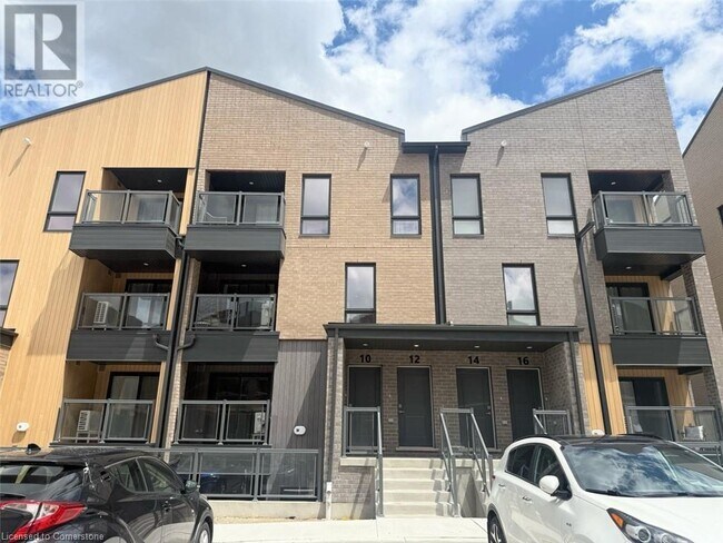property at 10 REVERIE Wy