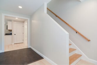 726-728 Goodrich St in Lunenburg, MA - Building Photo - Building Photo