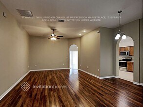 2730 Buckhorn Preserve Blvd, Unit 1-0401 in Valrico, FL - Foto de edificio - Building Photo