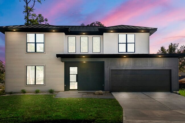 property at 10728 Twin Oak Dr