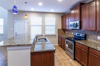 4132 William Dehaes Dr in Irving, TX - Building Photo - Building Photo