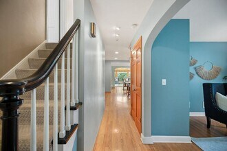 5160 N Kent Ave in Whitefish Bay, WI - Building Photo - Building Photo