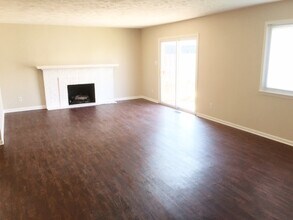 5526 Antoneli Ln in Indianapolis, IN - Building Photo - Building Photo