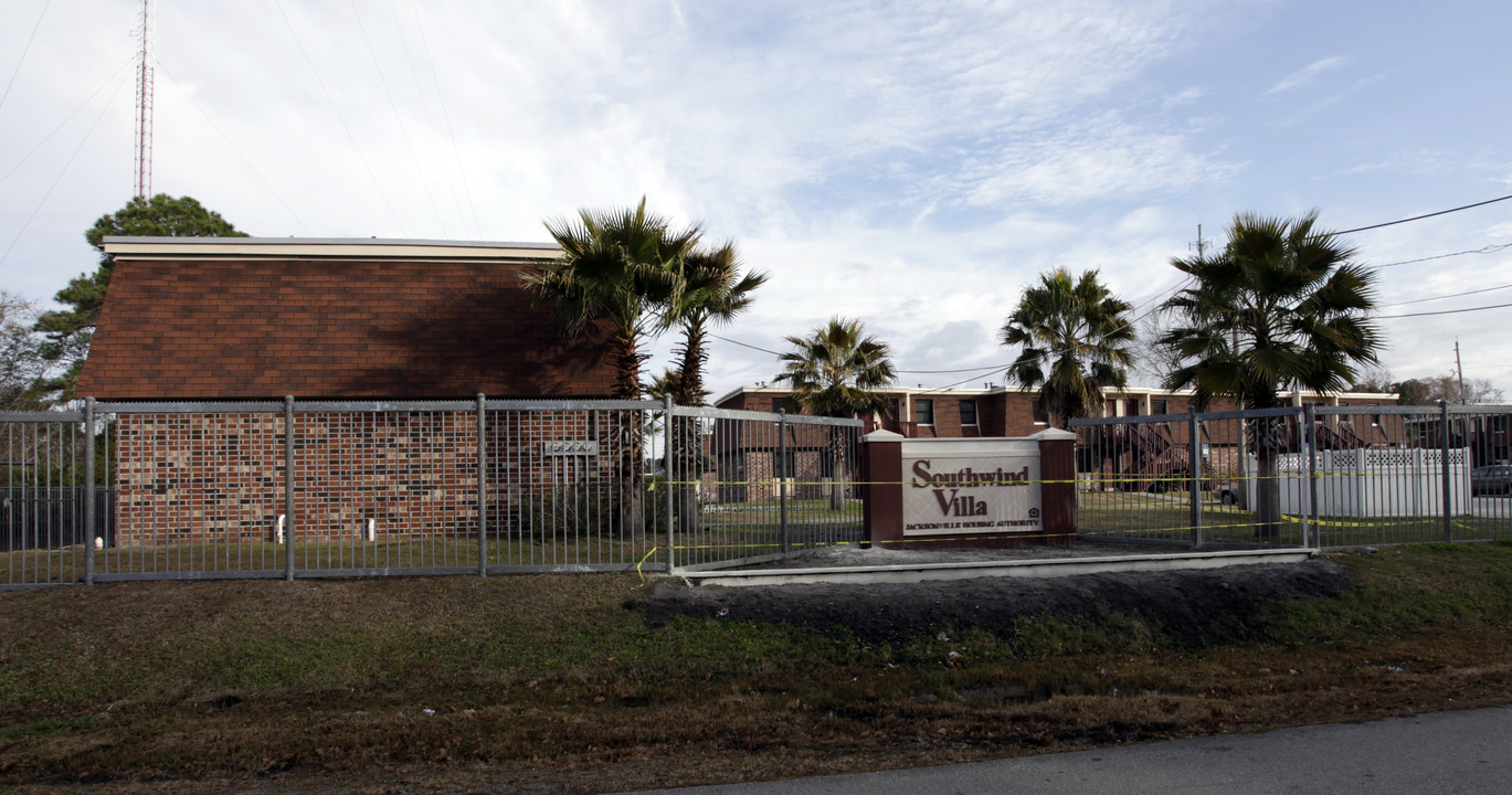 Southwind Villa Apartments in Jacksonville, FL - Foto de edificio