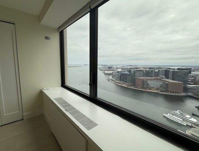property at 85 E India Row