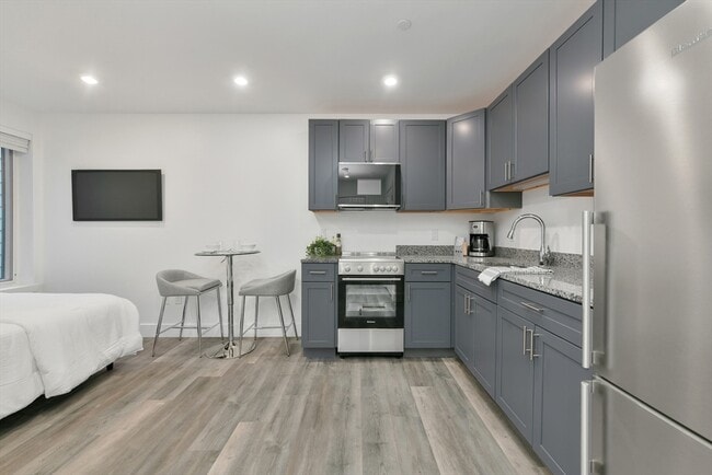 property at 585 Essex St