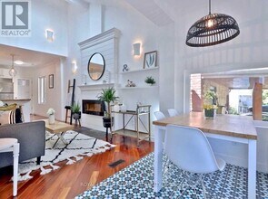 20 Amroth Ave in Toronto, ON - Building Photo - Building Photo