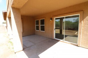 13450 E Hampden Green Way in Vail, AZ - Building Photo