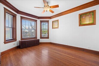 4226 N Sawyer Ave in Chicago, IL - Building Photo - Building Photo