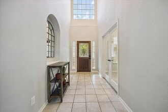 606 Pine Walk Trail in Spring, TX - Foto de edificio - Building Photo