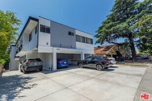 4422 Melbourne Ave in Los Angeles, CA - Building Photo