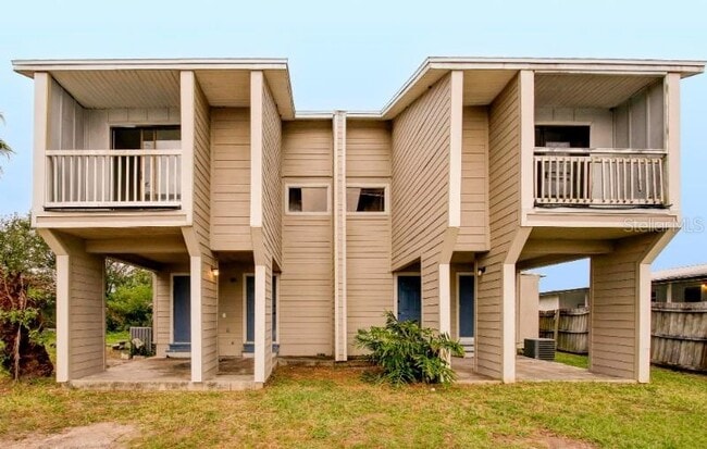 property at 1106 Country Club Ln