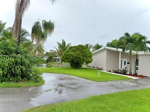 6708 Camelia Dr in Miramar, FL - Building Photo - Building Photo