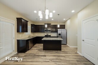 1812 Clarke Cir in Leeds, AL - Building Photo - Building Photo