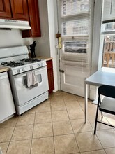 1916 N Lincoln Park W-Unit -3N in Chicago, IL - Building Photo - Building Photo