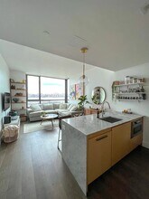 50 Greenpoint Ave in Brooklyn, NY - Building Photo - Building Photo
