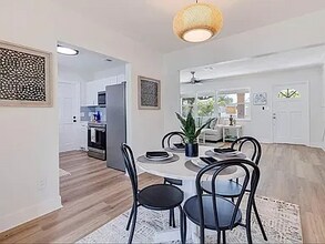 343 82nd Ave in St Pete Beach, FL - Building Photo - Building Photo