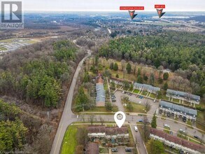 165 Green Valley Dr in Kitchener, ON - Building Photo - Building Photo