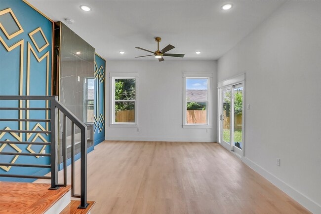 4835 Paula St in Houston, TX - Building Photo - Building Photo