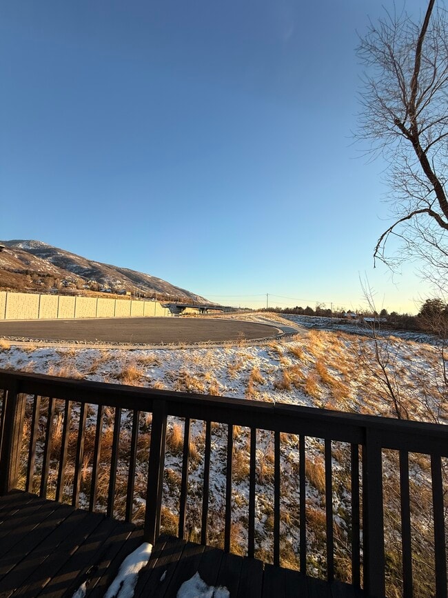 643 Woodridge Dr in Layton, UT - Building Photo - Building Photo