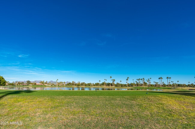 7401 N Scottsdale Rd in Paradise Valley, AZ - Building Photo - Building Photo