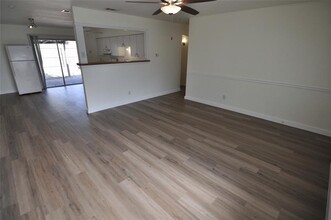2401 Aldford Dr in Austin, TX - Building Photo - Building Photo