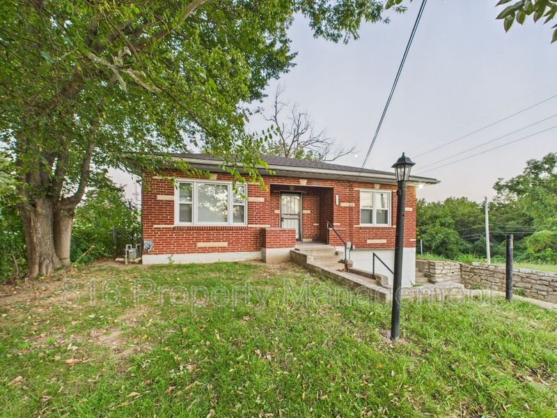 3469 N 27th St in Kansas City, KS - Building Photo