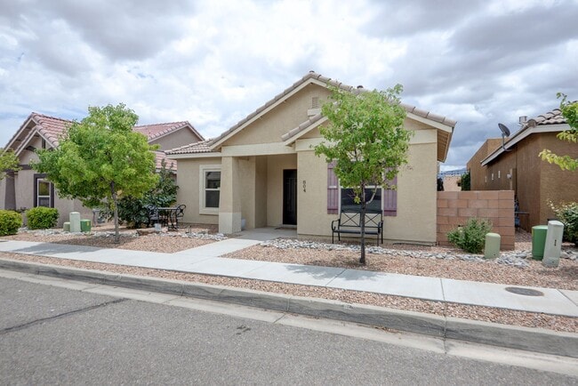 804 Palo Duro Dr in Bernalillo, NM - Building Photo - Building Photo