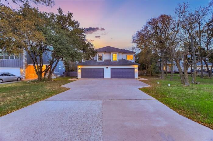 11725 Bell Ave in Austin, TX - Foto de edificio