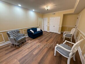 701 W Locust St in Johnson City, TN - Building Photo - Building Photo