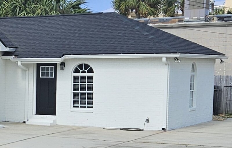 16817 Lisbon Ave in Panama City Beach, FL - Building Photo