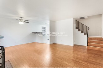 6073-6097 SW Valley Ave in Beaverton, OR - Building Photo - Building Photo