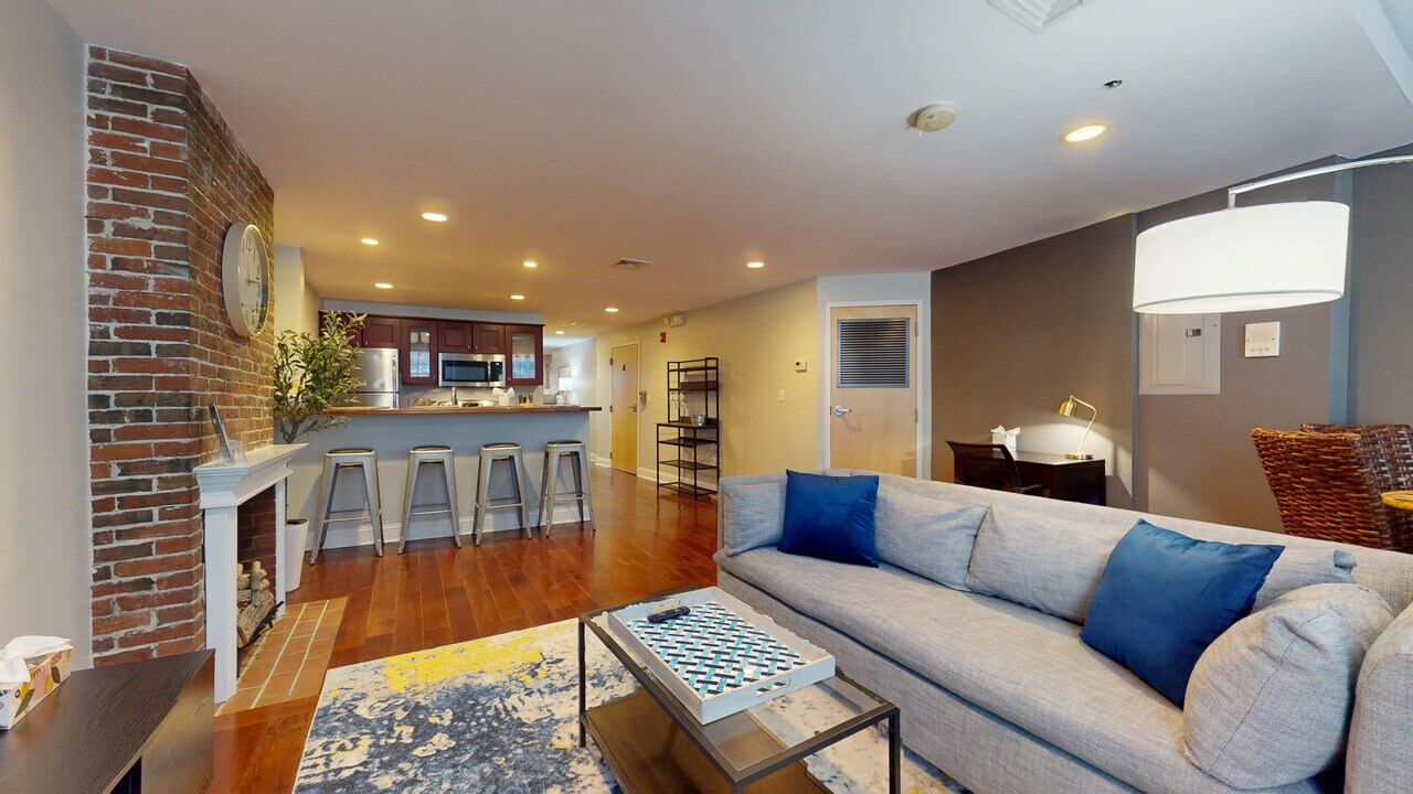 15 Union St, Unit #2 in Boston, MA - Building Photo