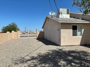 3610 Breakwater Dr in Lake Havasu City, AZ - Building Photo - Building Photo