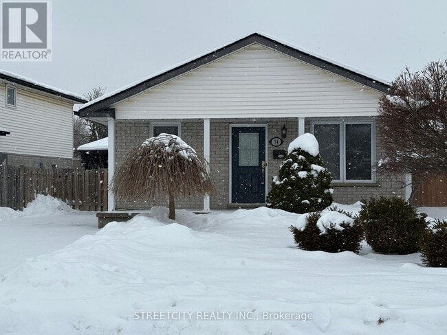 property at 34 Glenroy Rd