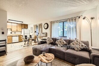 925 Columbia Rd in Fort Collins, CO - Building Photo - Building Photo