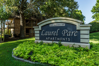 Laurel Parc in Shreveport, LA - Building Photo - Building Photo